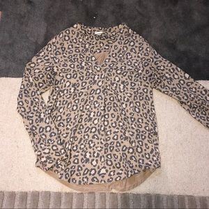 Animal/leopard print blouse
